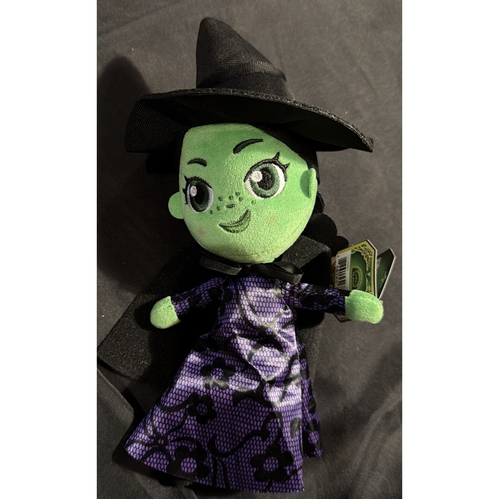 NEW WICKED For Good Elphaba EXCLUSIVE Plush Toy 10" Black Hat/Purple Dress NWT - Picture 3 of 15
